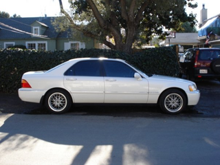 I’ve always loved mesh style wheels. But i really want some “dish” wheels for this car